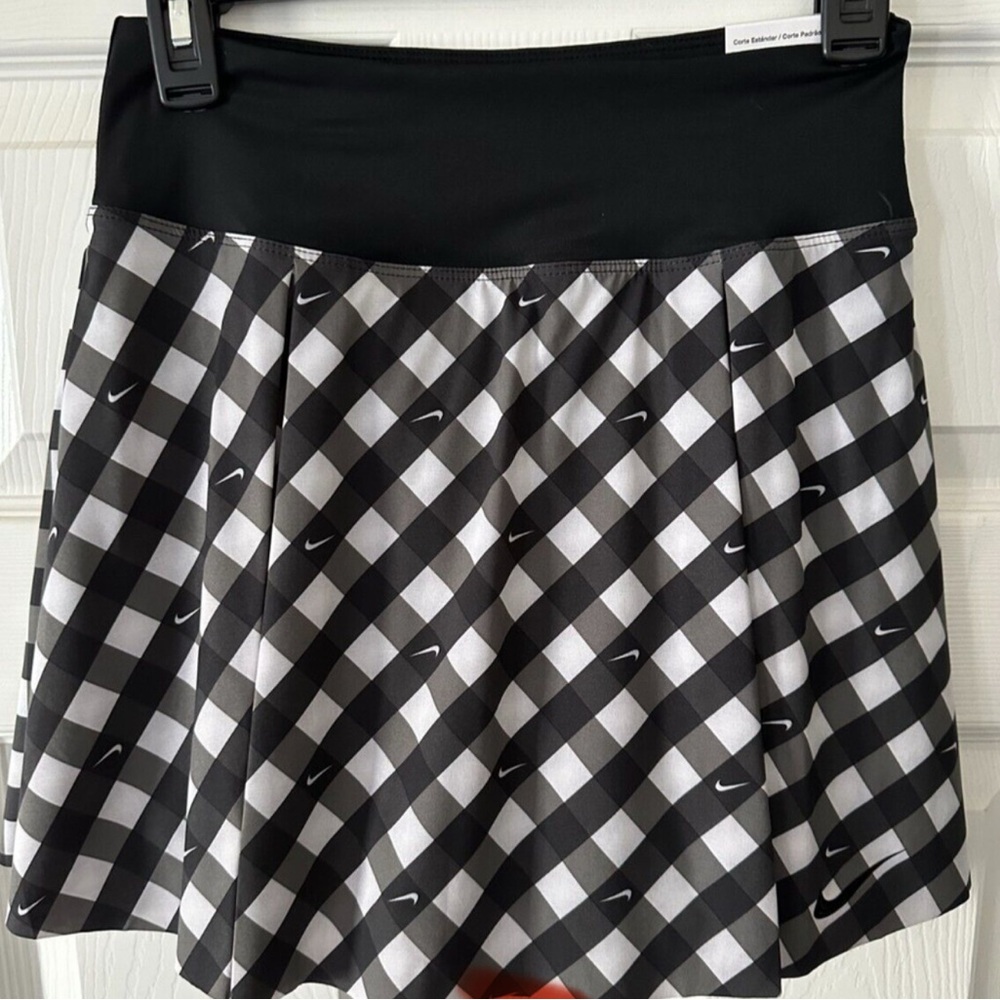 Women's Size Medium NIKE DRI-FIT CLUB SKIRT BLACK WHITE PRINT box 5